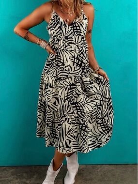 Patrons of Peace Black and White Tropical V-Neck Midi Dress